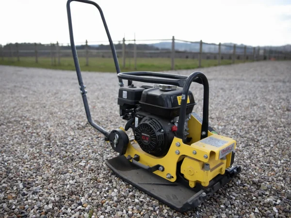 Bomag BV 18/45 pladevibrator